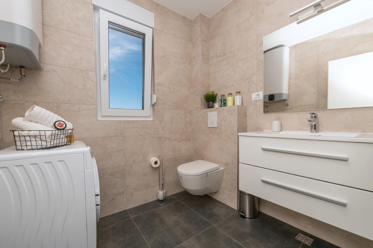 Apartment Pepe Makarska Exterior photo